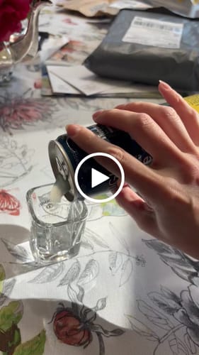 Customer video review of Blueberry 10mg THC Seltzer