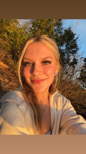 Customer photo review of Sea Clearly Hydrating SPF 35+ Kinetin-Growth Factor Clear Face Sunscreen Gel/Primer