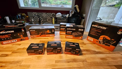 Customer photo review of Perceuse-visseuse sans fil Evolution R13CMB-Li avec batterie 2Ah et chargeur