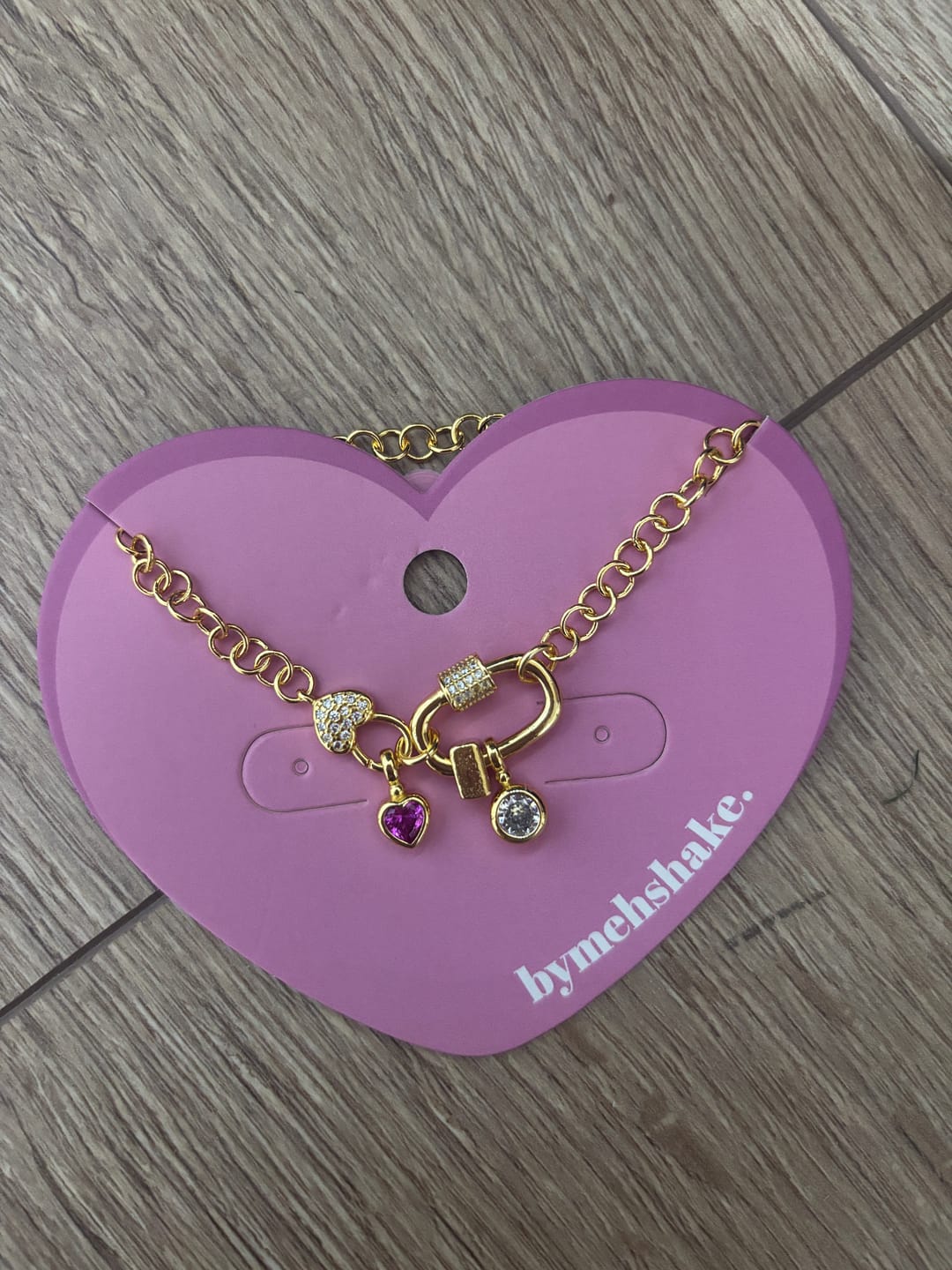 Customer photo review of Heart link bracelet