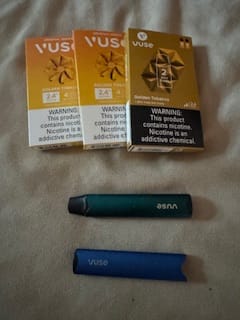 Customer photo review of Vuse Alto Replacement Pods