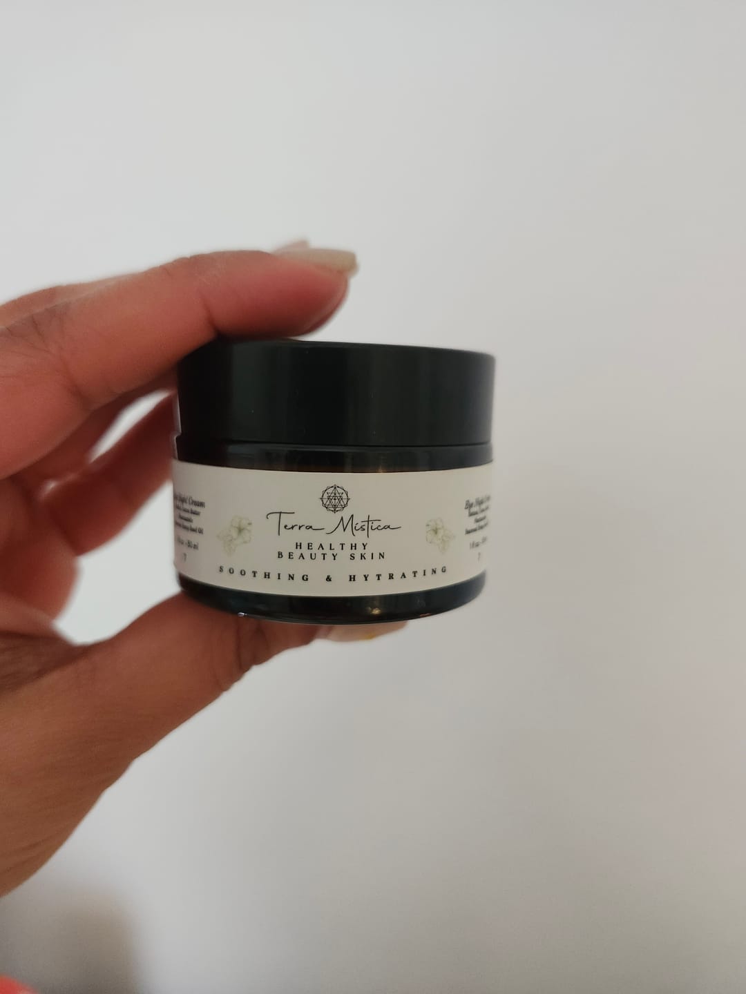 Customer photo review of Eye night cream