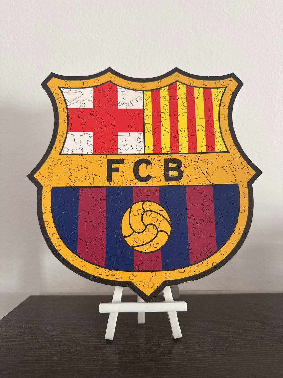 Customer photo review of FC Barcelona® Logo - Rompecabezas de Madera