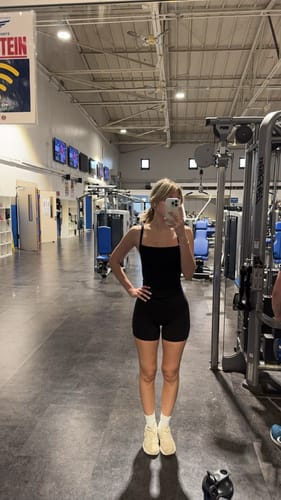 Customer photo review of The Classic Tank / Black
