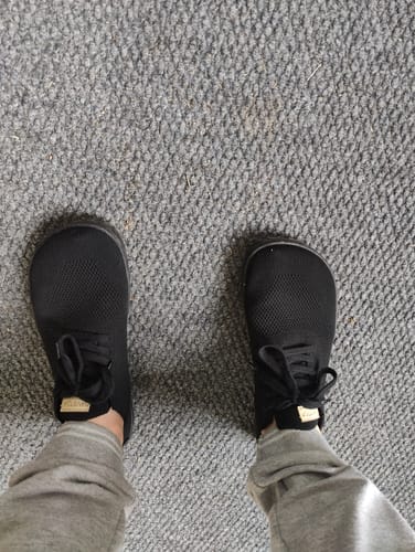 Customer photo review of Vaistoa Iloa -paljasjalkatennarit