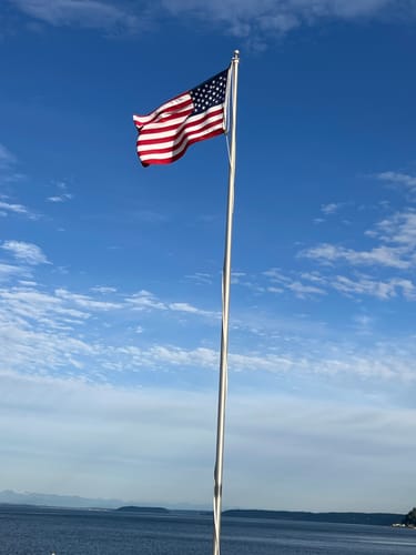 Customer photo review of 5/16 in. Wire Core Polypropylene Flagpole Halyard - Silver