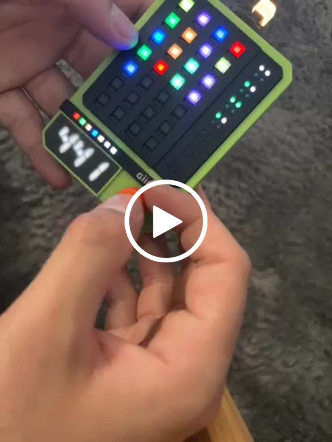 Customer video review of GiiKER Super Decoder