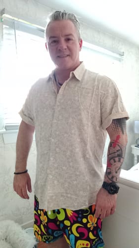 Customer photo review of Men's Summer Floral Cotton Short Sleeve Hawaiian Shirt