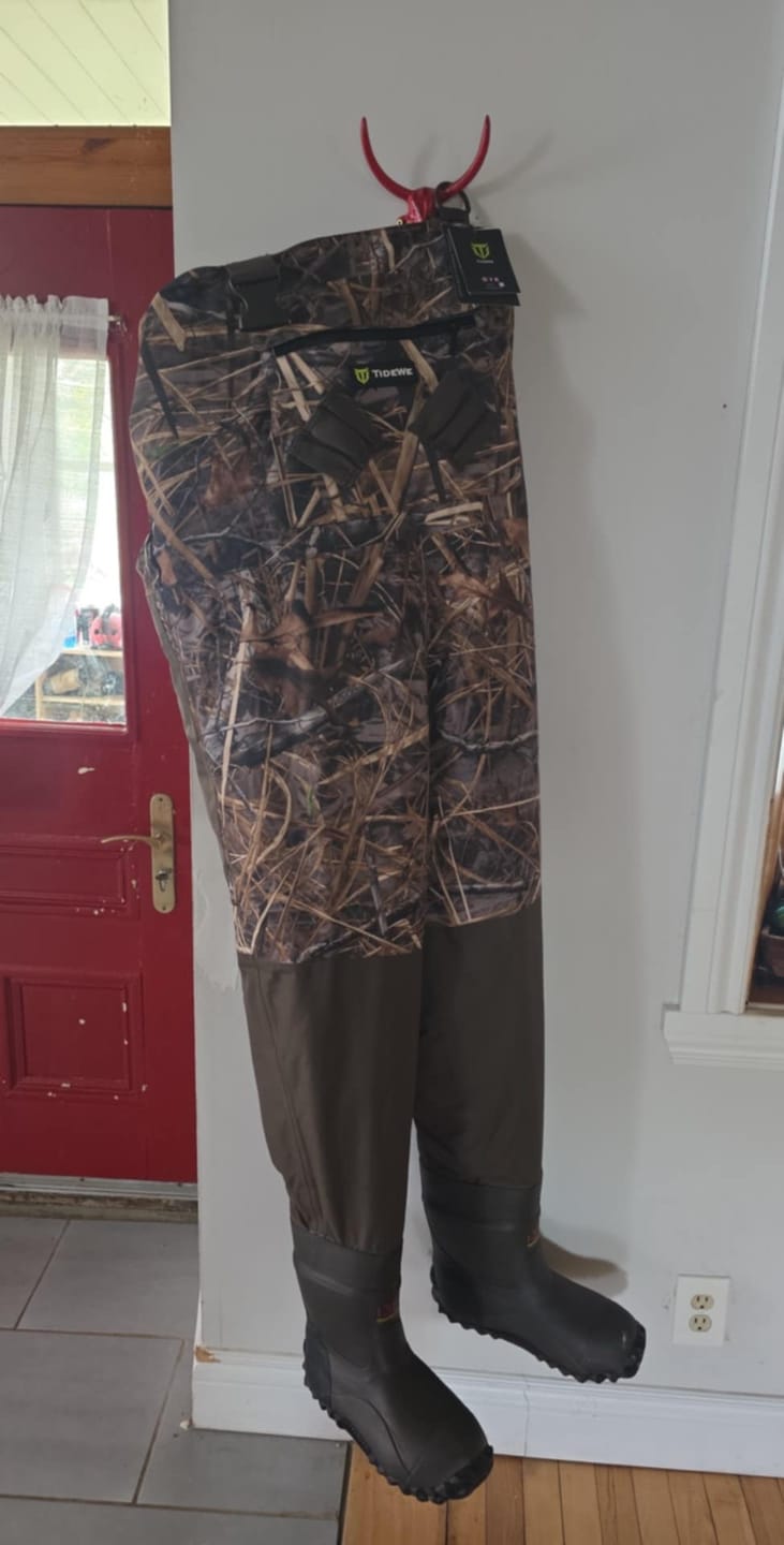 Customer photo review of TorridWade Heated Duck Waterfowl Hunting Breathable Chest Waders