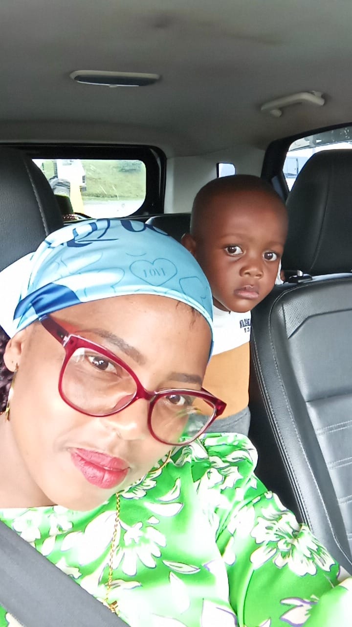Customer photo review of Era Bucket Hat