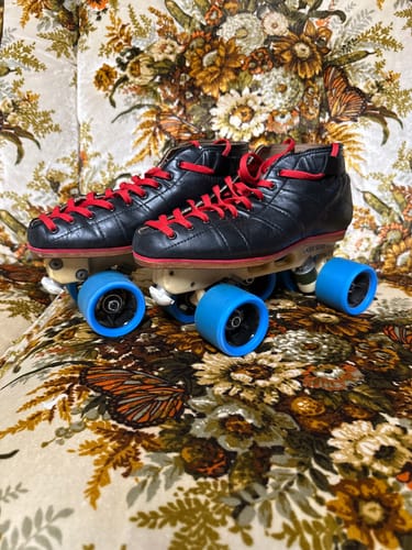 Customer photo review of Bont Royal Assassin Roller Skate Wheels