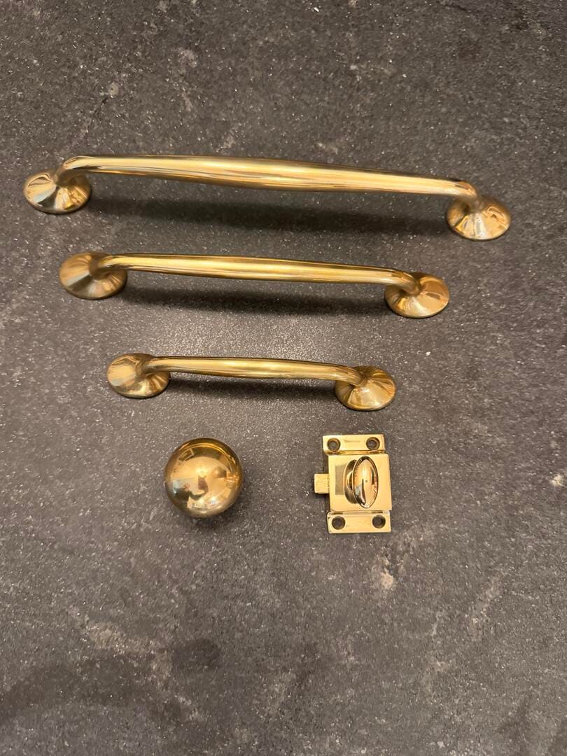Customer photo review of Richmond Cabinet Pulls - Unlacquered Brass Polished