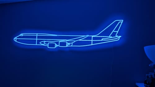 Customer photo review of 747-800 Neon Silhouette