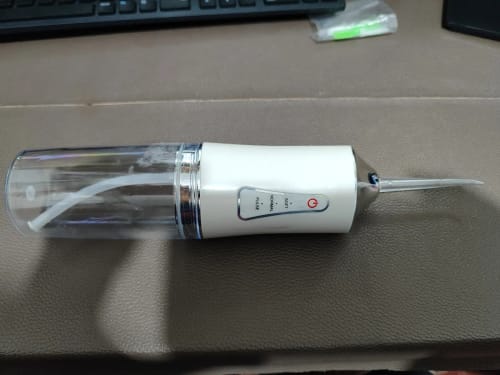 Mirtha review of Irrigador Oral Recargable image 1 out of 1