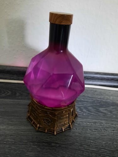 Customer photo review of Sorcerer’s Potion Light (Ambiente Tischleuchte)