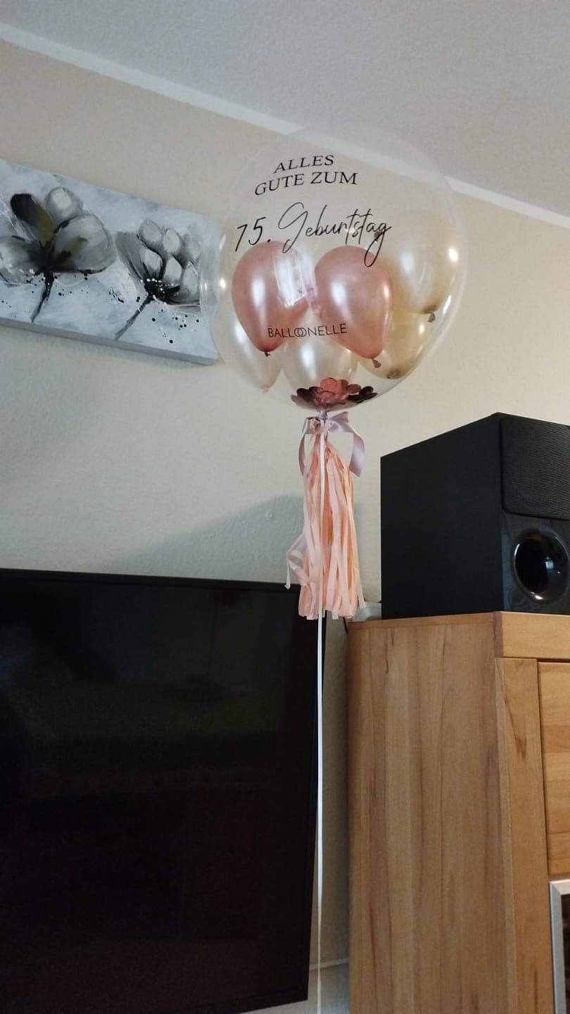 Customer photo review of Nude Designer Ballon
