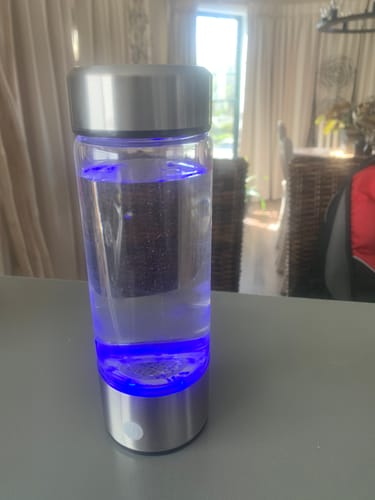 Customer photo review of HydroLab® 2.0 Hydrogen Water Bottle 420ml
