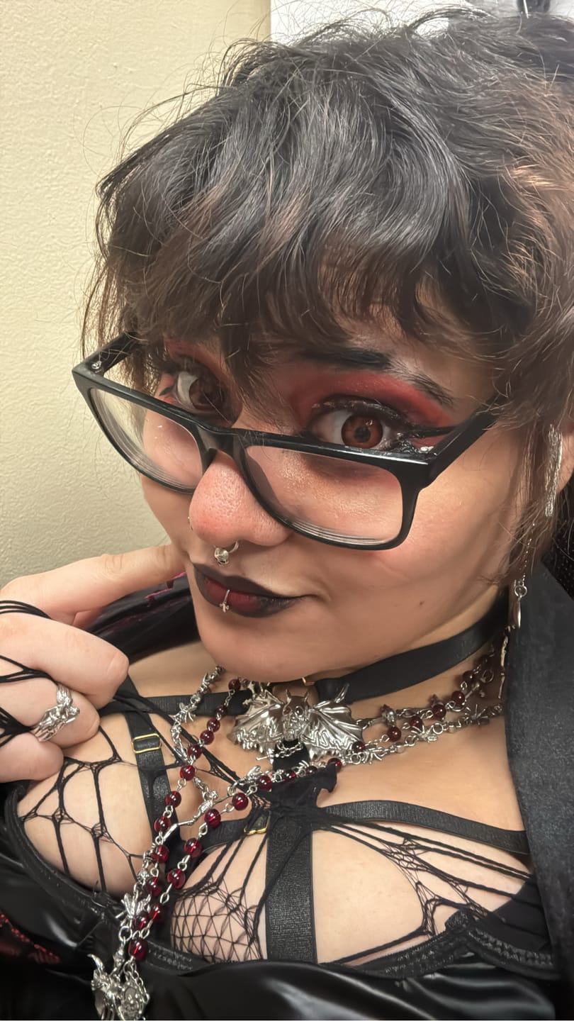 Customer photo review of DYT CHOKER