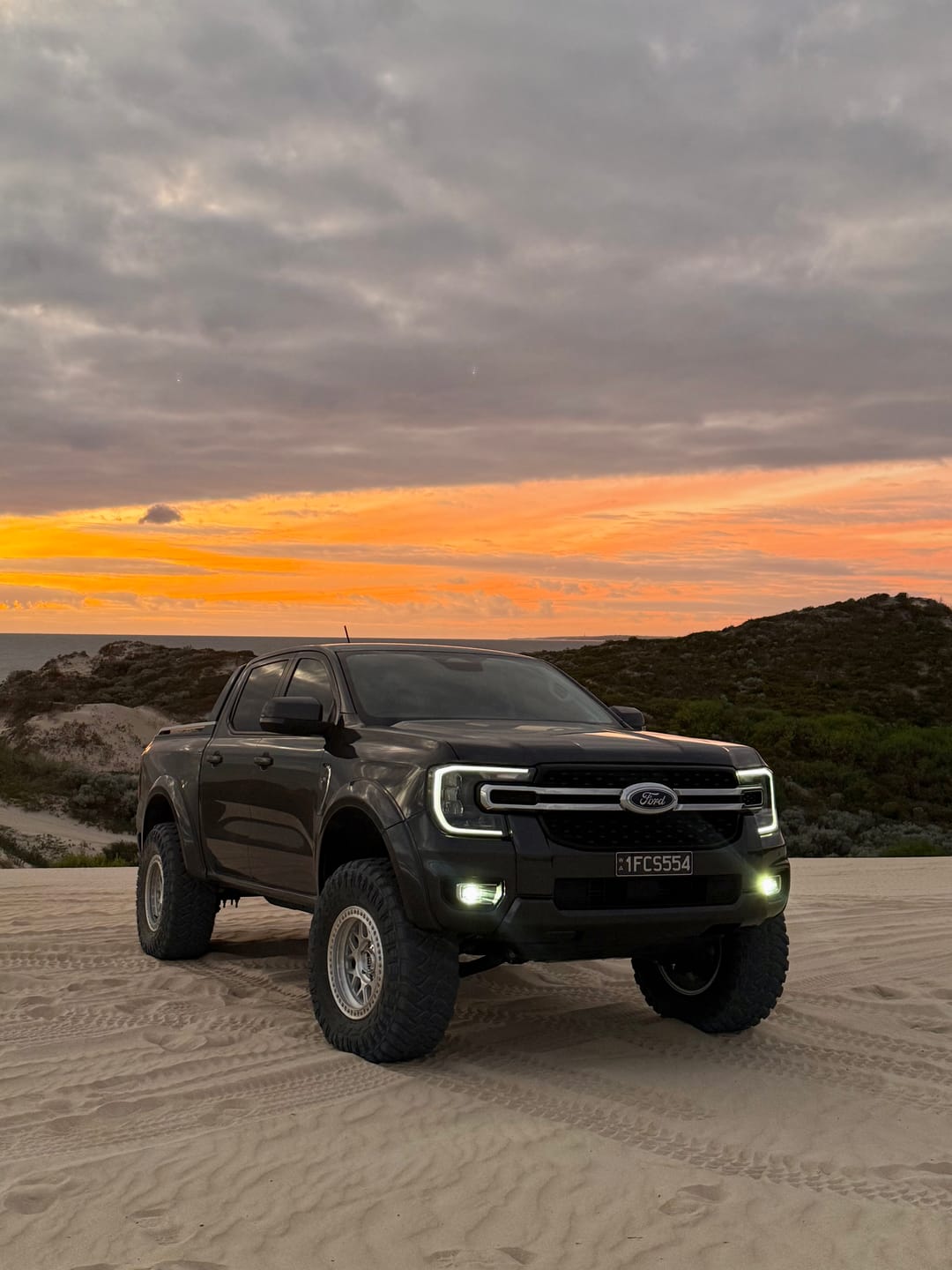 Customer photo review of Chasing RGB Rock Lights - 6 Pack
