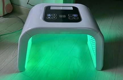 Customer photo review of LUMYHEALTH™ LED Light Therapy Machine