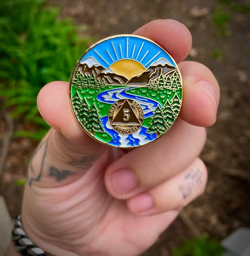 Customer photo review of 5 Year Sobriety Mint Winding River Gold Plated AA Recovery Medallion - Five Year Chip/Coin