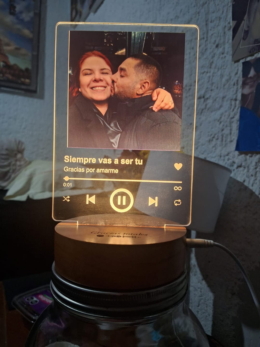Customer photo review of Lámpara Canción