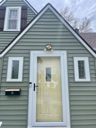 Customer photo review of Miracle Paint - Mollie Yellow (32 oz.)