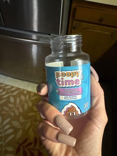 Customer photo review of Poopy Time Debloat & Detox Gummies