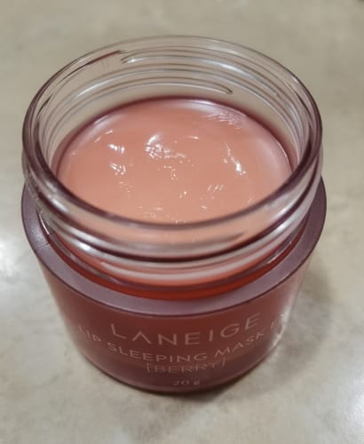 Customer photo review of Lip Sleeping Mask