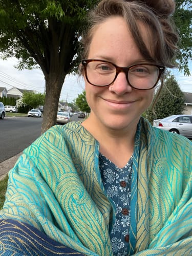 Customer photo review of Rei Alta Woven Wrap by Oscha