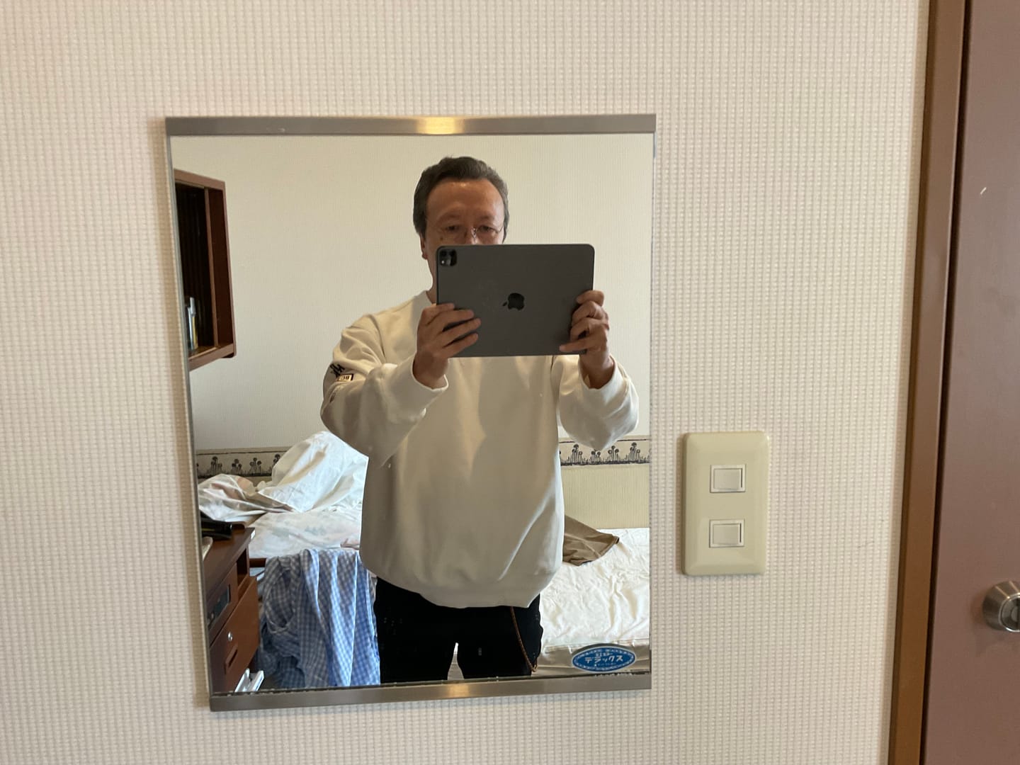Customer photo review of レーシング要素刺繍&ワッペン　Vガゼットコットンスウェット