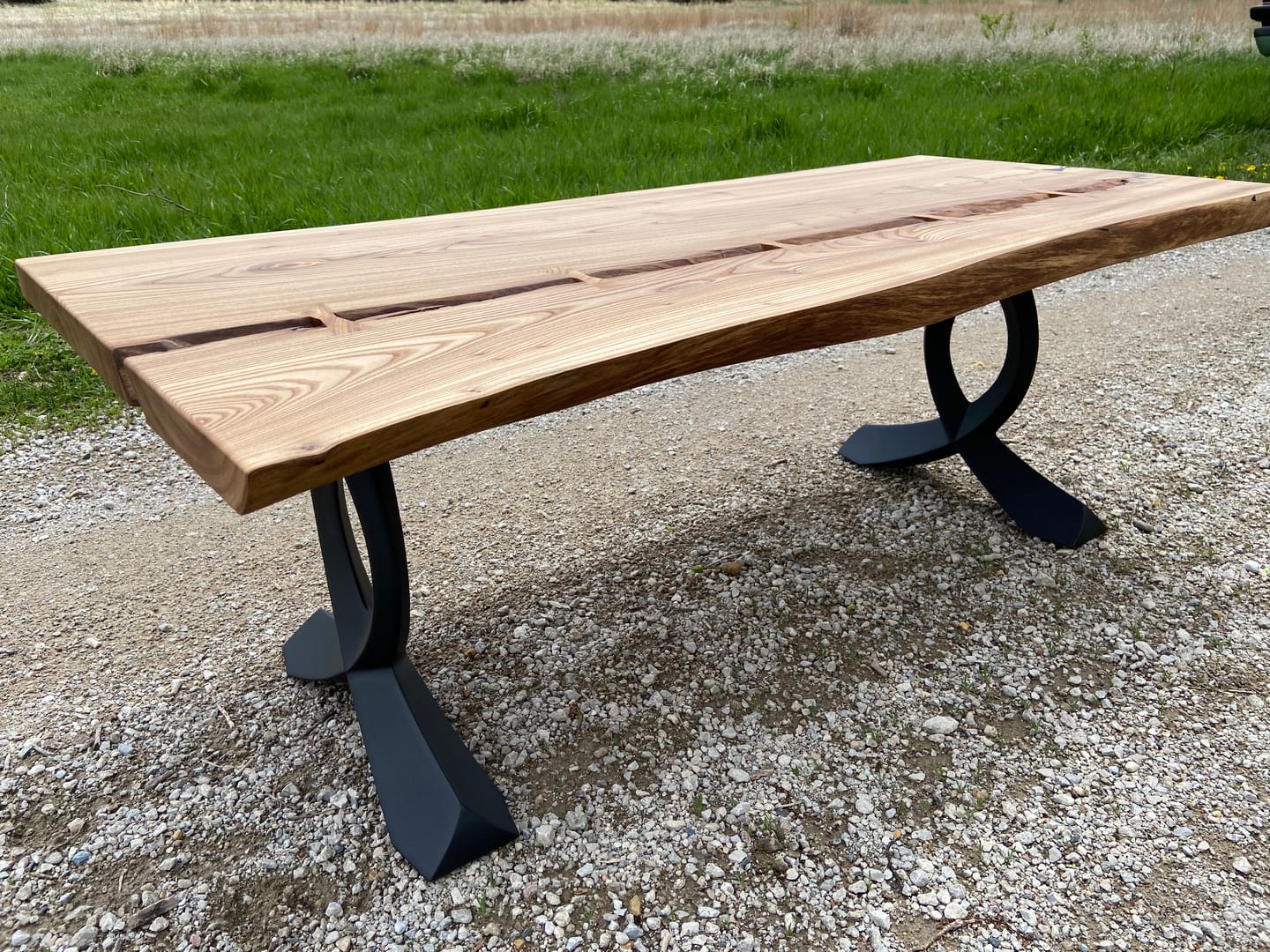 Customer photo review of Bench Legs 108B Curva 16H Modern Steel Furniture Legs