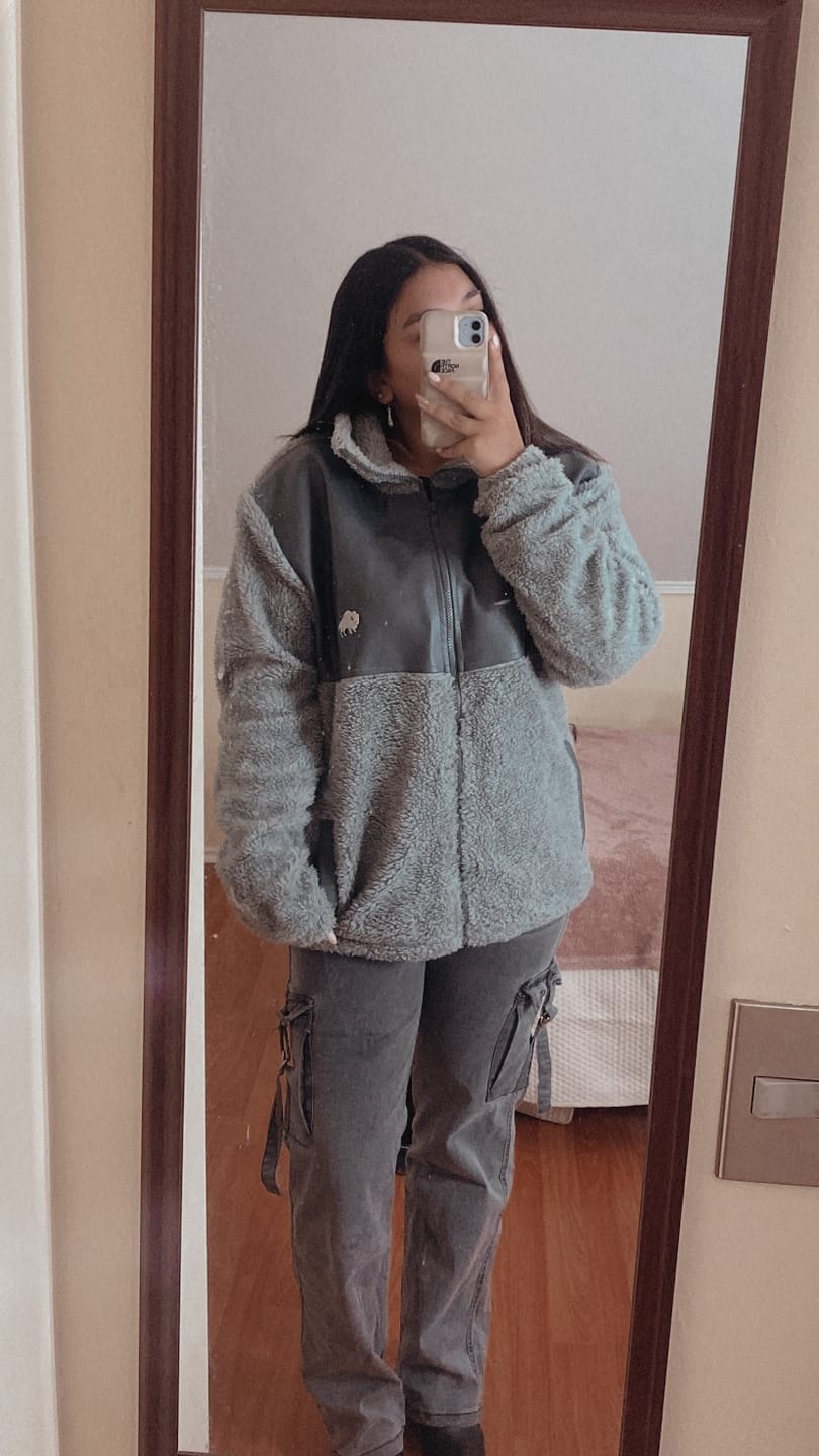 Customer photo review of Chaqueta Terrain Mujer