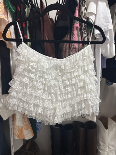 Customer photo review of TAMY SHORT