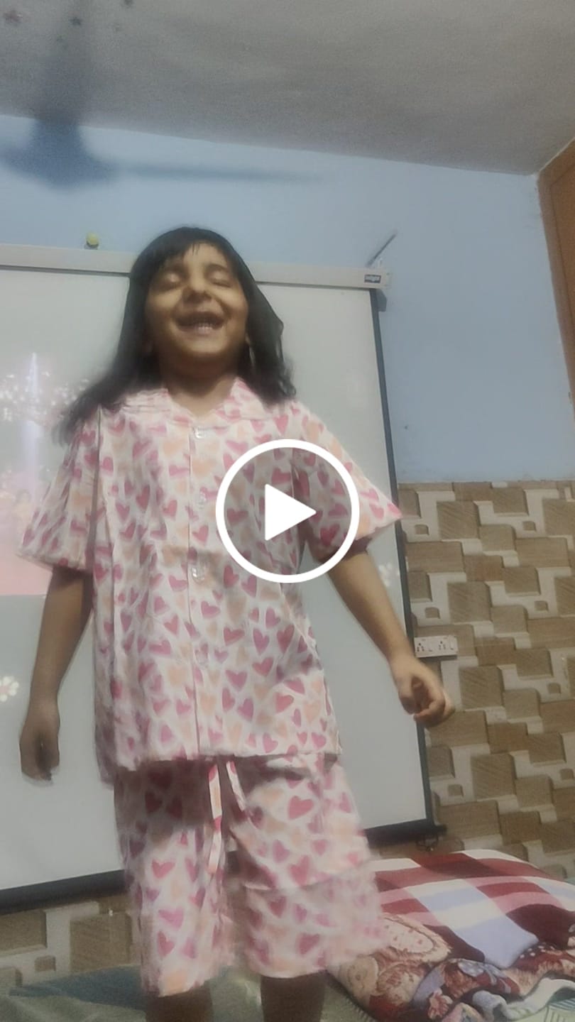 Customer video review of Cute Hearts Coord Set