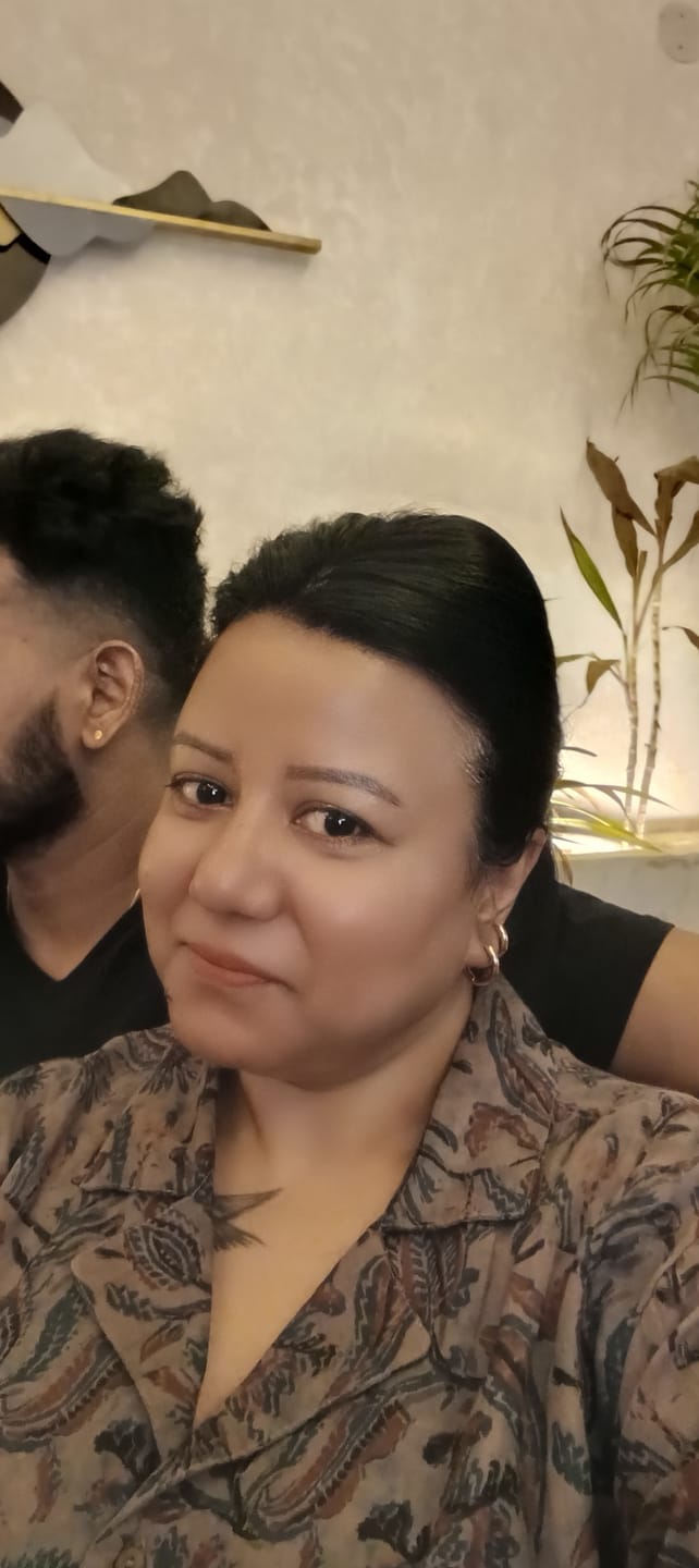 Customer photo review of Oval Shape Hoop Earrings