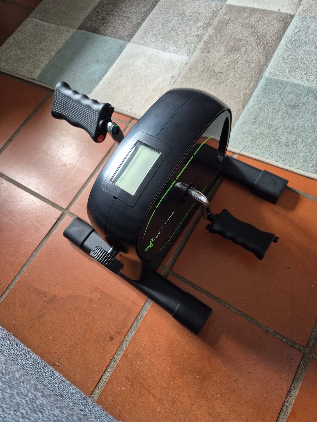 Customer photo review of Pedaltrainer BASIC Set
