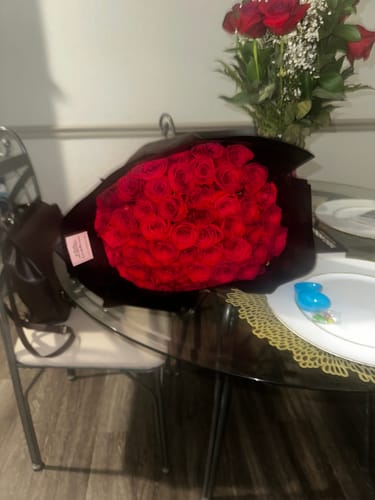 Customer photo review of Red Rose Bouquet