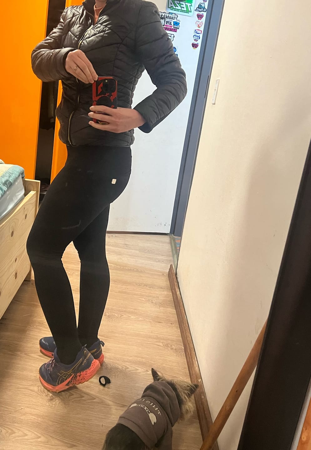 Customer photo review of Gym Bunny Booty Boosting Leggings - black