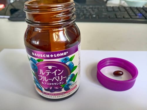 Customer photo review of 博士倫 Bausch + Lomb 藍莓葉黃素膠囊 60粒 20日份