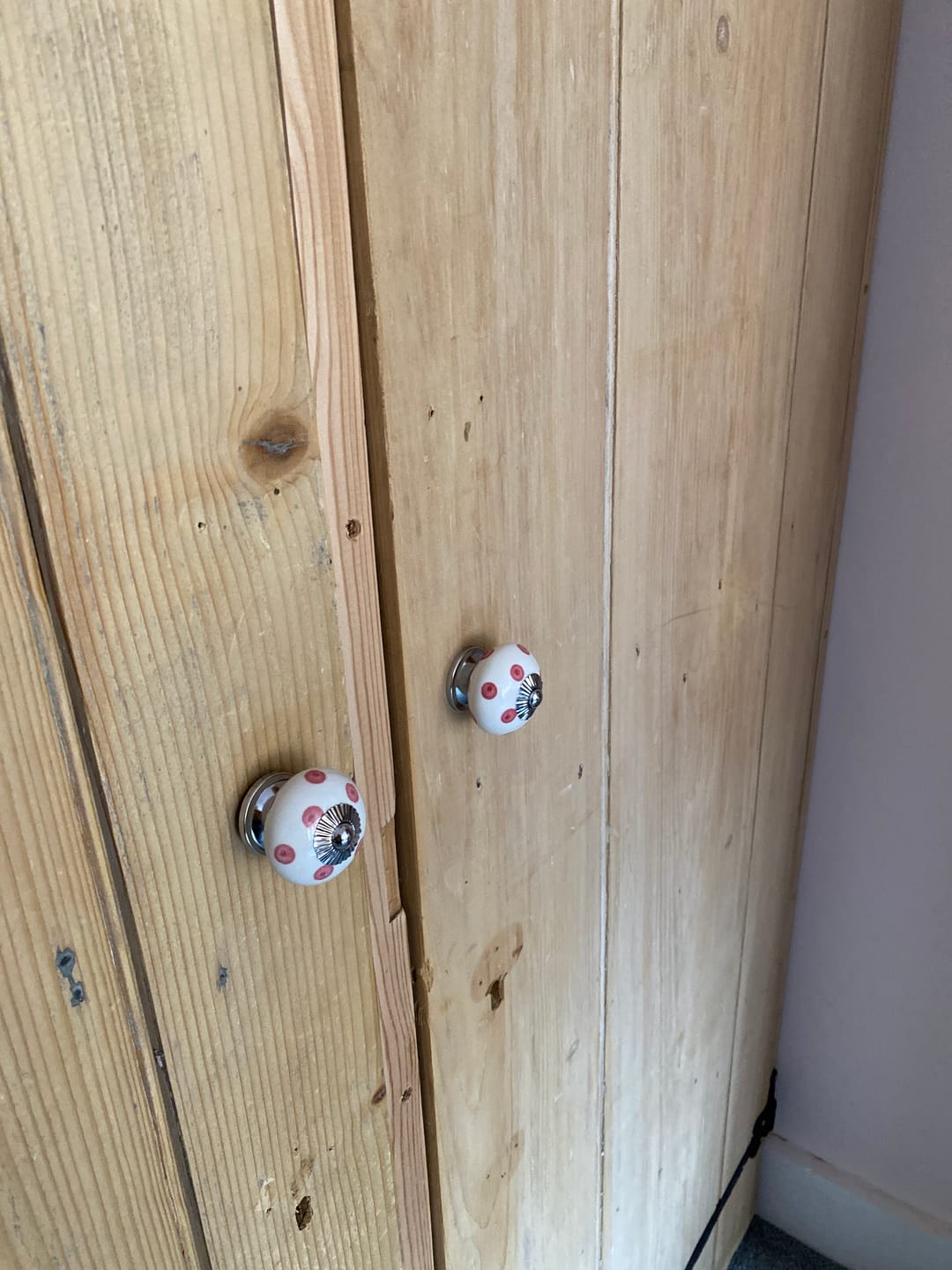 Customer photo review of Ceramic Cupboard Knob White with Dusty Pink Spots
