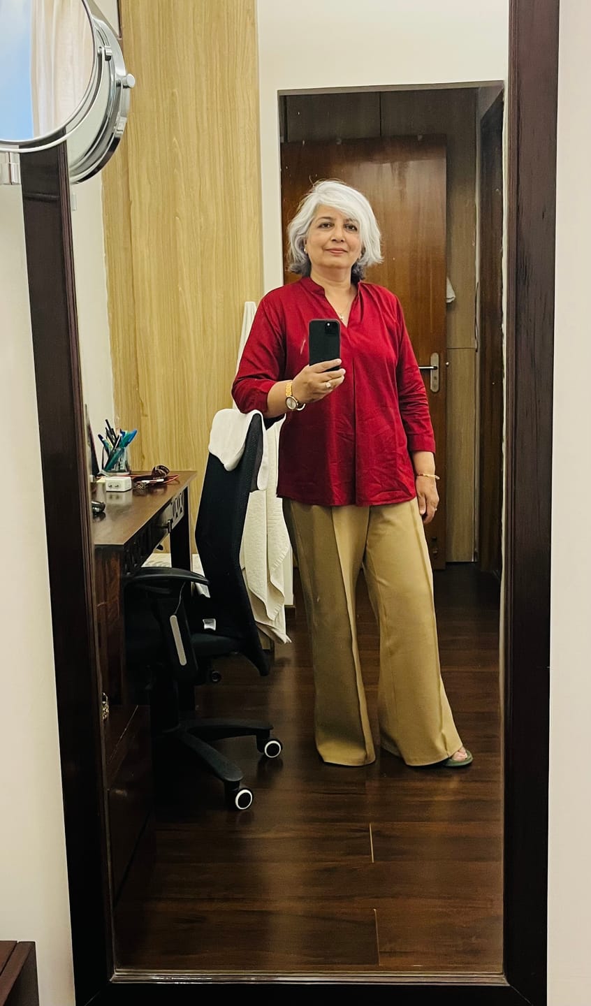 Customer photo review of Maroon Viscose Pleated Top