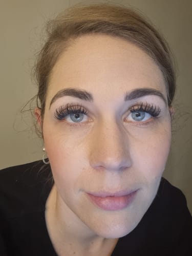 Customer photo review of Venus Lash Kit