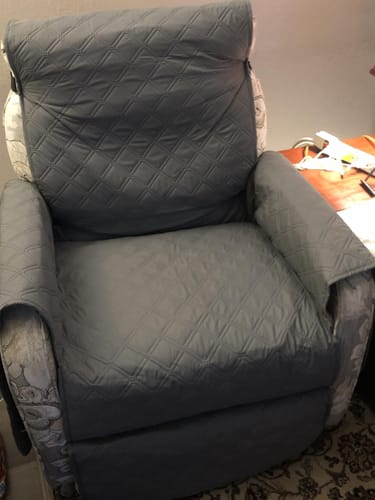Customer photo review of 1pc Stylish Recliner Sofa Cover with Elastic Edges
