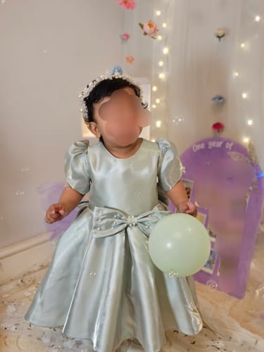 Ayman A. review of Baby Girl Birthday Party Dresses Toddler Round Neck Puff Sleeves Beaded Puffy Princess Dress image 1 out of 2