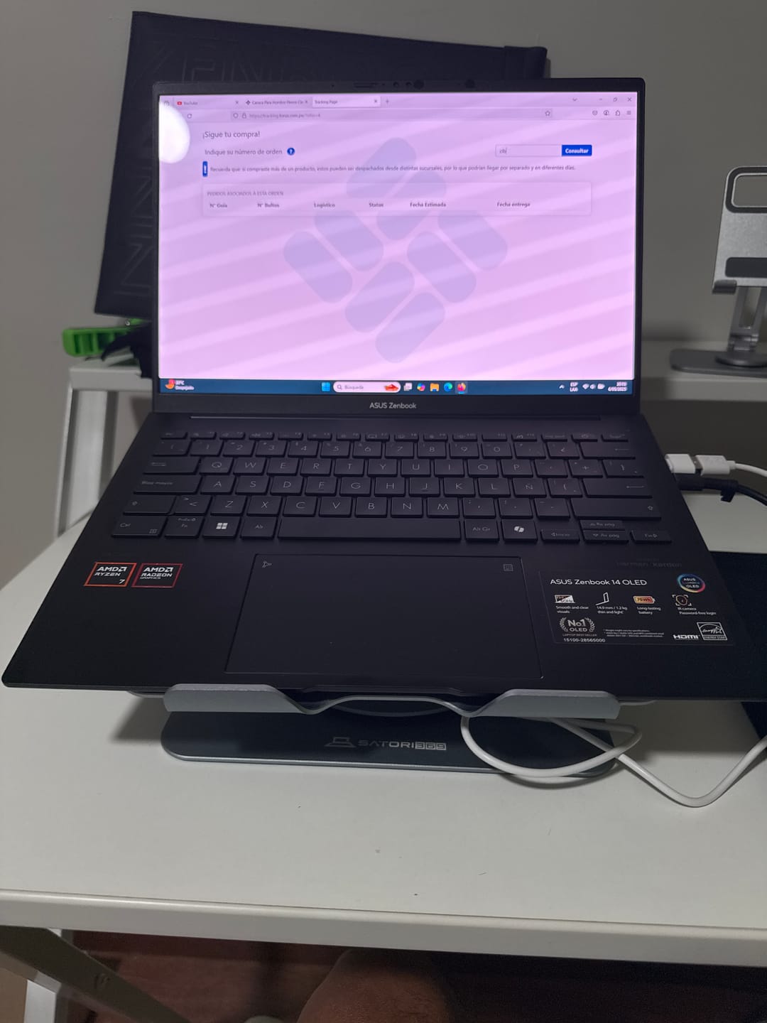 Customer photo review of Soporte de Laptop Giratorio 360 con Ventilador