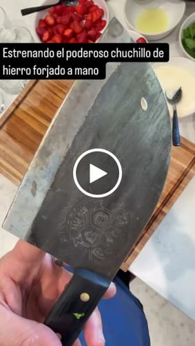 Customer video review of BraaiPlank™ Hammer Forged Butcher Knife