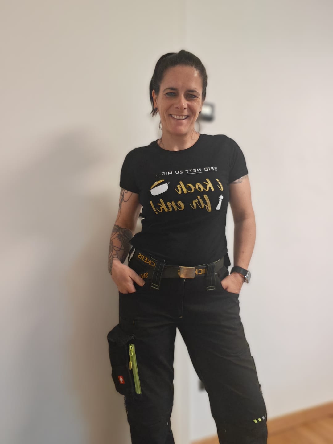 Customer photo review of Seid nett zu mir, kochn - Damenshirt Premium