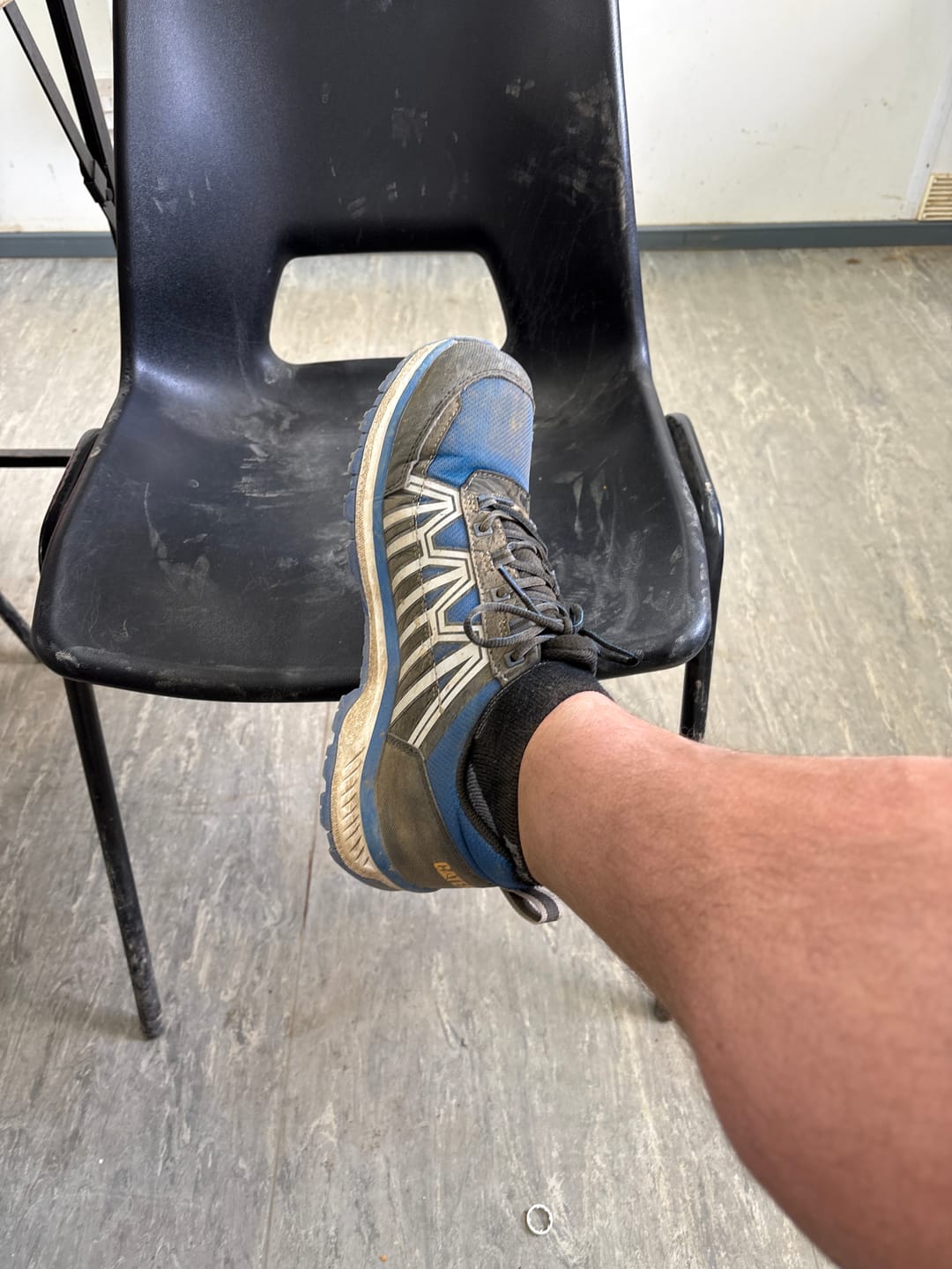 Customer photo review of Charge S3 Safety Trainer S3 Blue