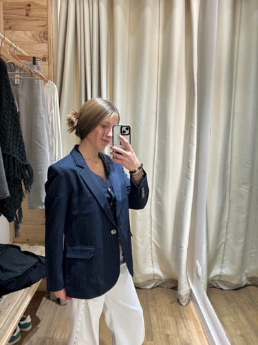 Customer photo review of Blazer Lineas Lurex Blue